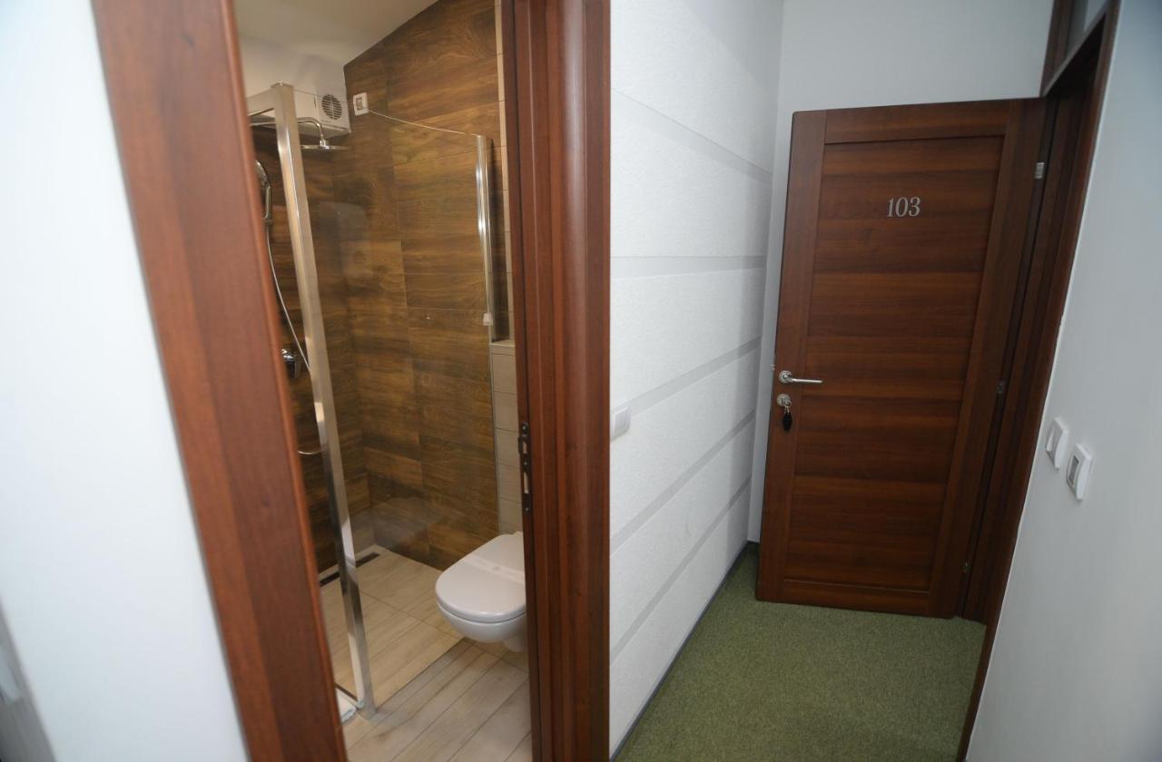 Apartmani Carolija Lucani エクステリア 写真